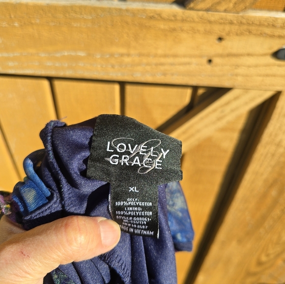 Floral Maxi Dress - Blue and Green - Picture 2 of 3